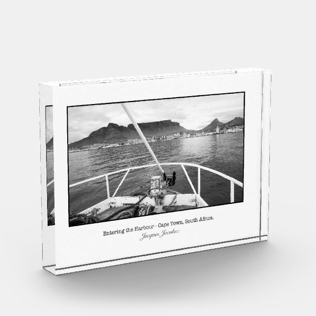 Bloque Para Fotos Entrando en el puerto de Ciudad del Cabo (Izquierda)