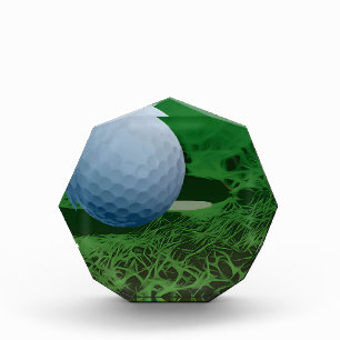 Bloque Para Fotos La pelota de golf en el Green