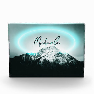 Bloque Para Fotos Monograma misterioso de neón azul de montaña nevad