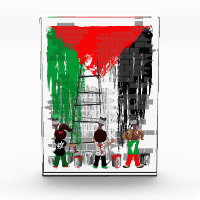 Niños de Gaza pintando la bandera de Palestina 