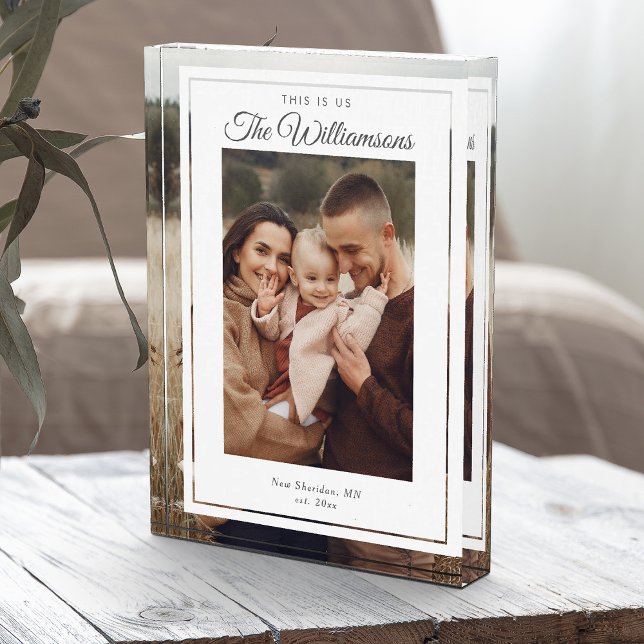 Bloque Para Fotos Nombre moderno de la familia Moda elegante guión e (This beautiful family photo block will make a perfect gift )