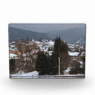 Bloque Para Fotos Panorama de Aldea Invernal - Paisaje Rural Rumania