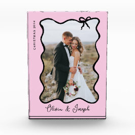 Bloque Para Fotos Whimsical Bow | Wavy Rubor rosa y negro