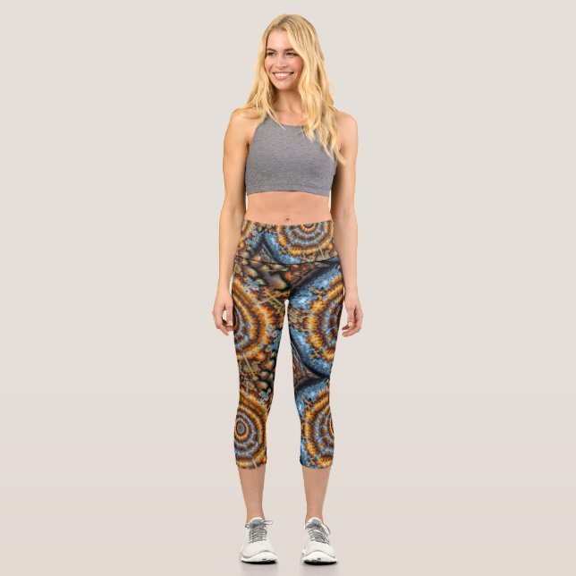 blue and gold fractal swirl capri leggings (Anverso)
