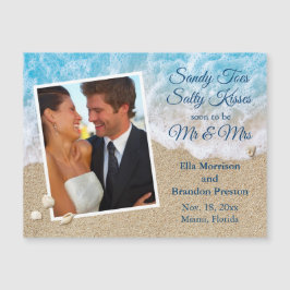 Blue Beach Waves Sandy Toes Salty Kiss Foto
