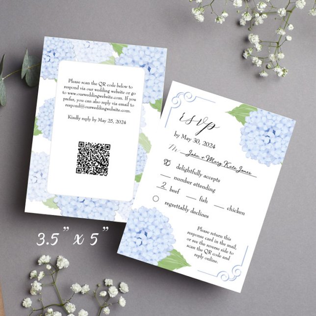 Blue Hydrangea Watercolor Wedding RSVP con código  (RSVP card with QR code and entree choices)