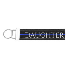 Blue Line fino limpia el llavero del oficial de la