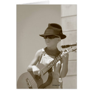 Bluegrass con un CF de la actitud