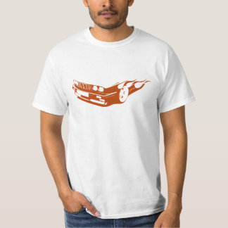 bmw e30 en la camiseta de la llama