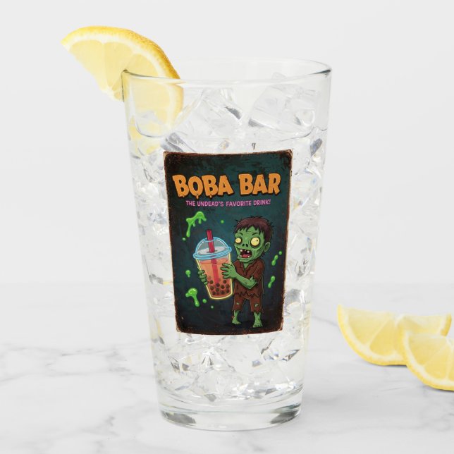 Boba Bar – The Undead’s Favorite Drink! Glass Cup (Anverso (hielo))