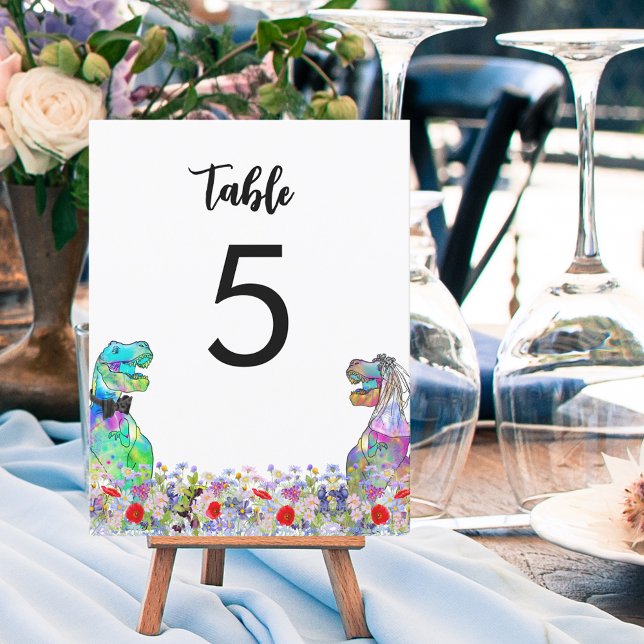 Boda con tema de dinosaurios Flor silvestre colori (Dinosaur themed wedding T-Rex bride and groom colorful wildflowers table number sign)