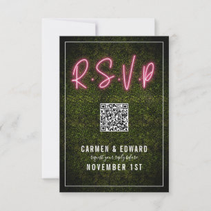 Boda de boj con caja de neón QR RSVP
