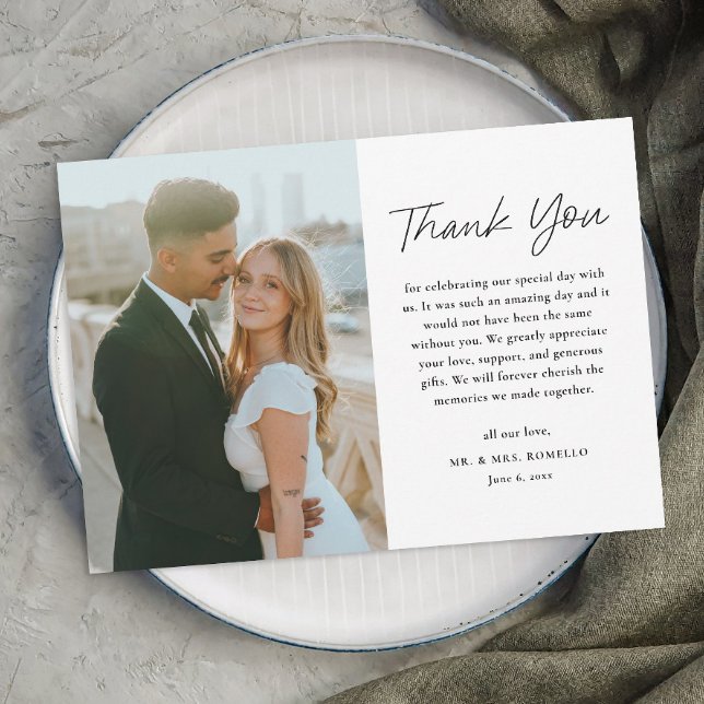 Boda de fotos en blanco y negro Gracias Magnet (Simple Modern Script Black and White Wedding Photo Thank You Magnetic Card.)