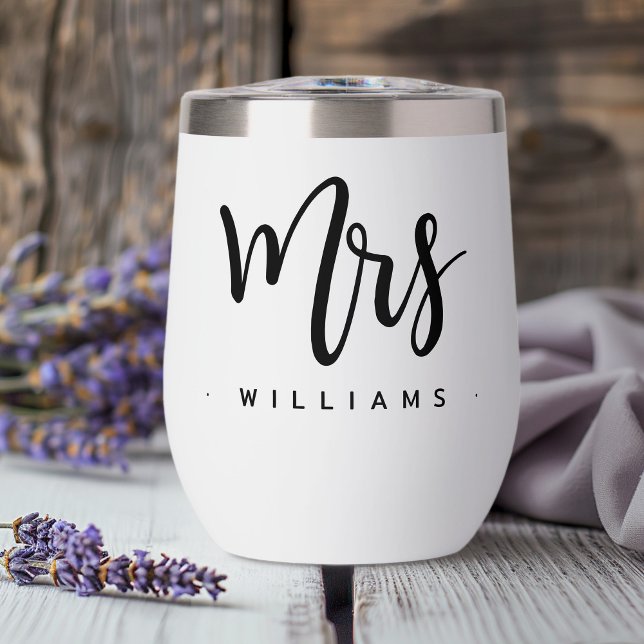 Boda de guión de caligrafía de nombre de la Sra. (Mrs name calligraphy script wedding thermal wine tumbler
☆★
☆★
☆★
☆★
☆★
5.0
)