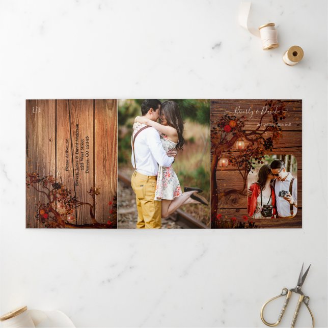 Boda de linternas de árboles otoñales Invitación t (Exterior)