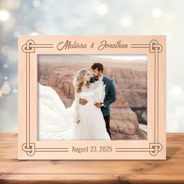 Boda de marco de Knot en forma de corazón de esqui