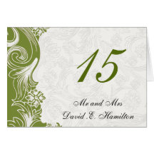 Boda de primavera floral verde y blanca