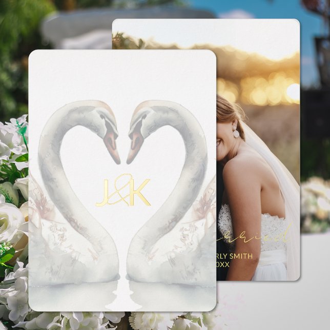 Boda de Relieve metalizado Swan Invitación Añadir  (Swan Foil Wedding Announcement Add Photo Card (front and back))
