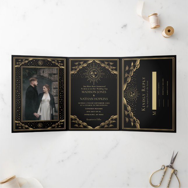 Boda de tarjetas Gold Sun y Moon Tarot (Interior)