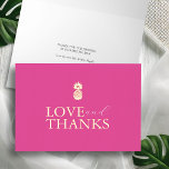 Boda de tipografía gracias a las tarjetas rosadas<br><div class="desc">Estas vibrantes tarjetas de agradecimiento boda rosa son la combinación perfecta de elegancia moderna y encanto tropical. Con las palabras "Amor y Gracias" en la tipografía minimalista de Relieve metalizado de oro, complementadas con una piña de Relieve metalizado de oro, estas tarjetas hacen una declaración audaz contra el vibrante fondo...</div>