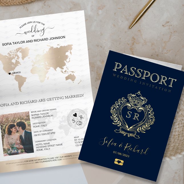 Boda en destino Pasaporte con monograma de Crest (Subido por el creador)