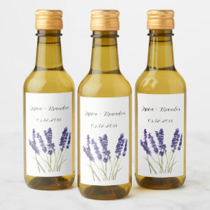 Boda floral de color morado de agua de lavanda