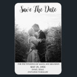 Boda fotográfico elegante simple imán negro modern<br><div class="desc">Sencillo,  elegante,  blanco y negro,  moderno Boda de fotografía,  Save the Date imnet. Puedes personalizarlo con tus detalles.</div>