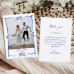 Boda Gracias foto de tarjeta con lujoso arco<br><div class="desc">Fancy Handwriter Photo Card para la tarjeta de agradecimiento del Boda. Personalizado con tu foto,  nombres y fecha. Foto de freepick</div>