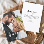 Boda Moderno Minimalista Tarjetas de agradecimient<br><div class="desc">Boda de presupuesto Gracias Tarjetas que tienen una foto en el frente y en la parte de atrás. Las tarjetas de agradecimiento contienen una moderna tipografía de escritura cursiva con letras blancas y negras que son elegantes, simples y modernas para usar después de la minimalista celebración del día de la...</div>