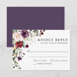 Boda romántica borgoñona y floral de ciruelas RSVP