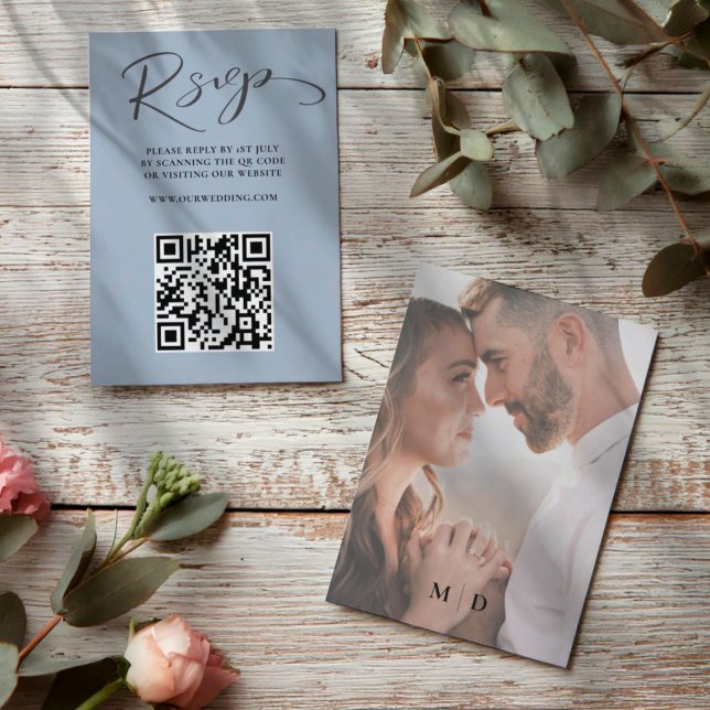 Boda RSVP de código QR azul Dusty (Subido por el creador)