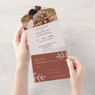 Boda ruso de Moda de Boho en una sola tarjeta RSVP