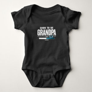 Body Para Bebé Abuelo Pronto a Ser EST. 2025 Nuevo Abuelo 