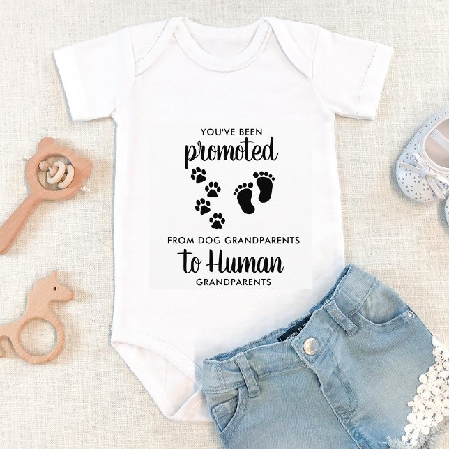 Body Para Bebé Abuelos de perros divertidos Invitación de embaraz (Subido por el creador)
