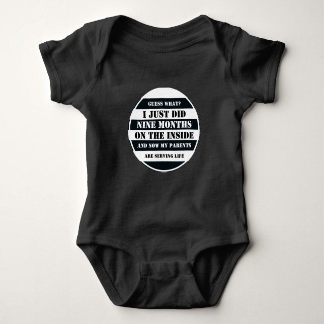 Body Para Bebé Acabo de hacer 9 meses en los divertidos bebés (Anverso)
