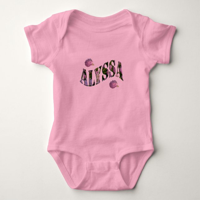Body Para Bebé Alyssa, Logo De Nombre Hecho Con Hydrangeas, Niños (Anverso)