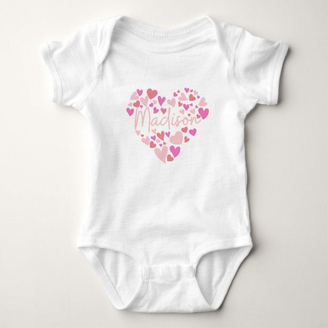 Body Para Bebé Amo corazones de Madison en rosa (Anverso)