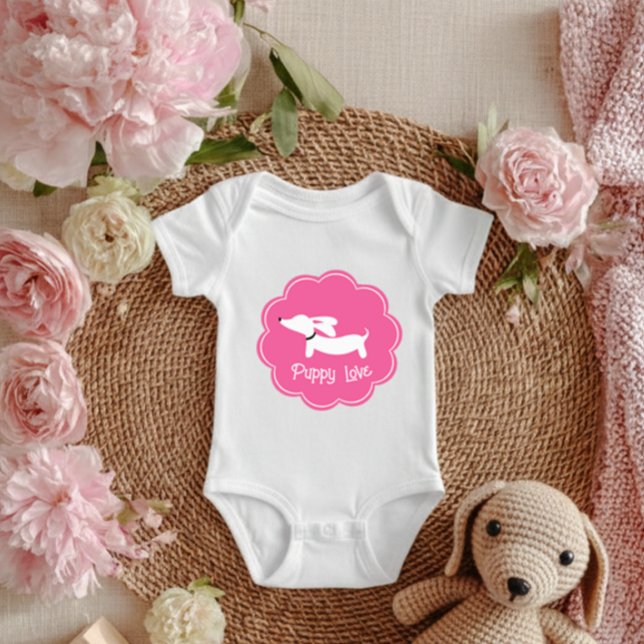 Body Para Bebé Amor de cachorro rosa Dachshund Girlie  (Puppy love baby outfit dachshund@3x)