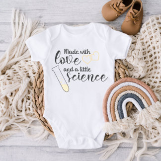Body Para Bebé Amor y ciencia FIV Cita texto negro amarillo