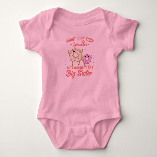 Body Para Bebé Anuncio de bebé: Hermana mayor, donut rosa (Anverso)