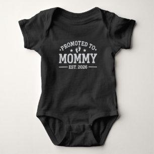 Body Para Bebé Ascendida a Mamá est. 2026 Anuncio de Bebé Mamá