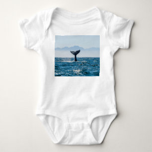 Body Para Bebé Ataque marino de la cola de ballena: Agua Dramátic