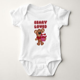 Body Para Bebé Beary Love Bear Cupcake El día de San Valentín cre