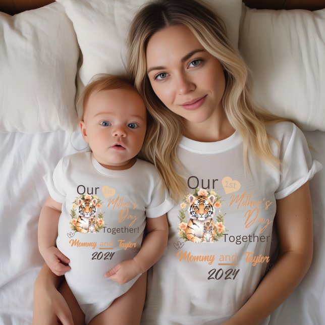 Body Para Bebé Bebé coincide con tigre nuestro primer día de la m (Baby Matching. TIger and Cub. Our first Mother's day Together!)