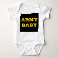 Bebé del ejército de los niños que crían