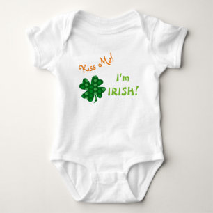 Body Para Bebé Béseme trébol de Polkadot del irlandés