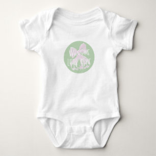 Body Para Bebé Bienvenida pequeña Uno dulce lazo rosa y Onesey me