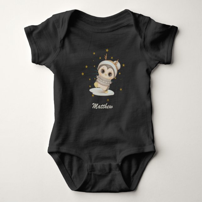 Body Para Bebé Boho Pingüino De Invierno Con Estrellas Y Nombrar  (Anverso)