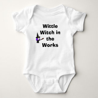 Body Para Bebé Bruja de Wittle en los trabajos