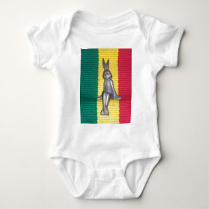 Body Para Bebé Bunny in Rasta Colours: Un toque de arte groovy im
